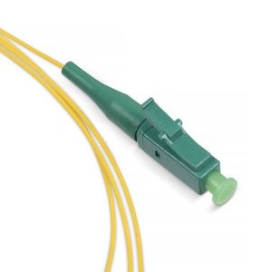 PT-LC/APC-9-15m (8300c) Пигтейл оптический