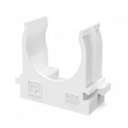 Крепеж-клипса для труб для прямого монтажа белая в гофроящике D25 (PR13.02708) Крепление для труб